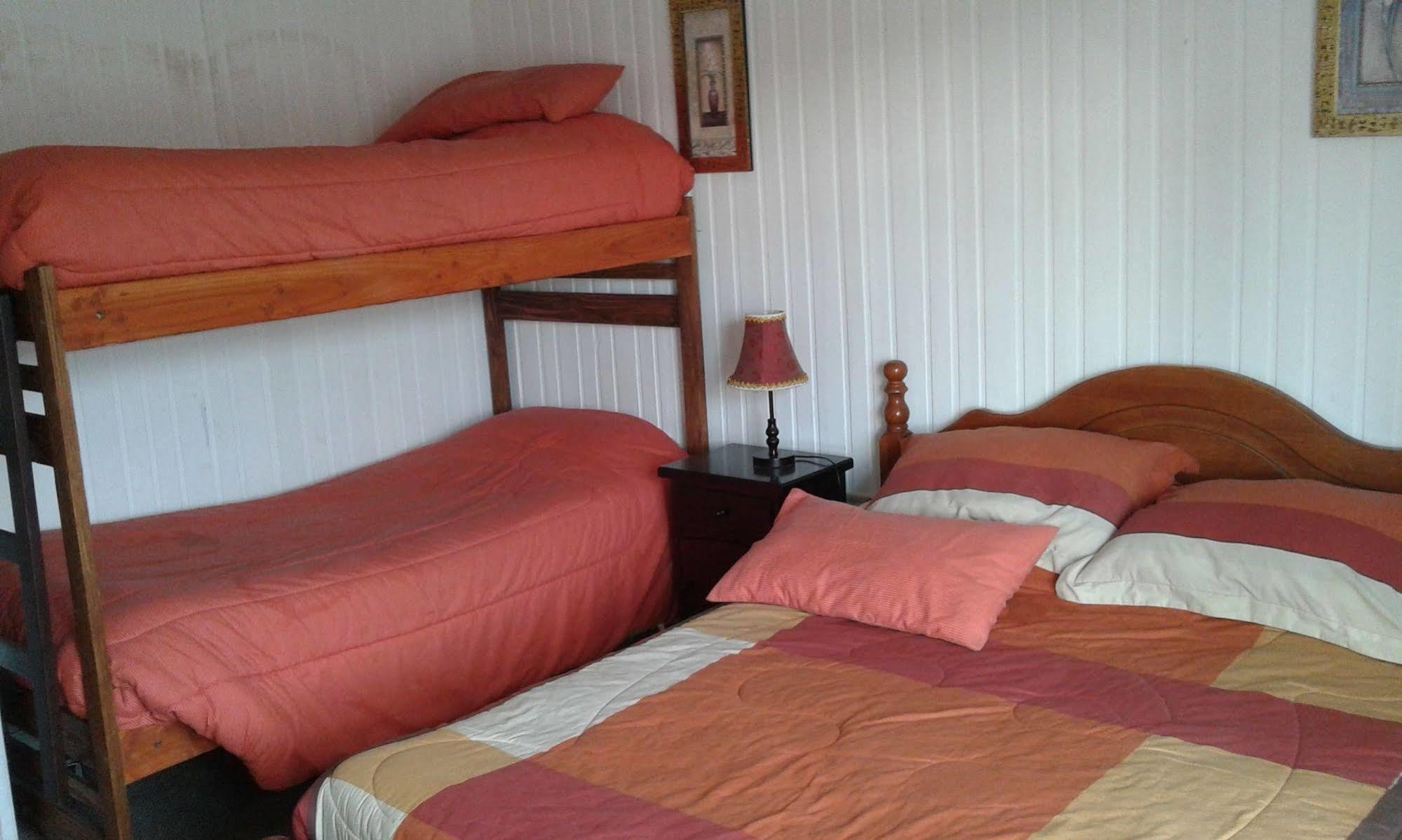 Hostal Valentino Villarrica Eksteriør billede